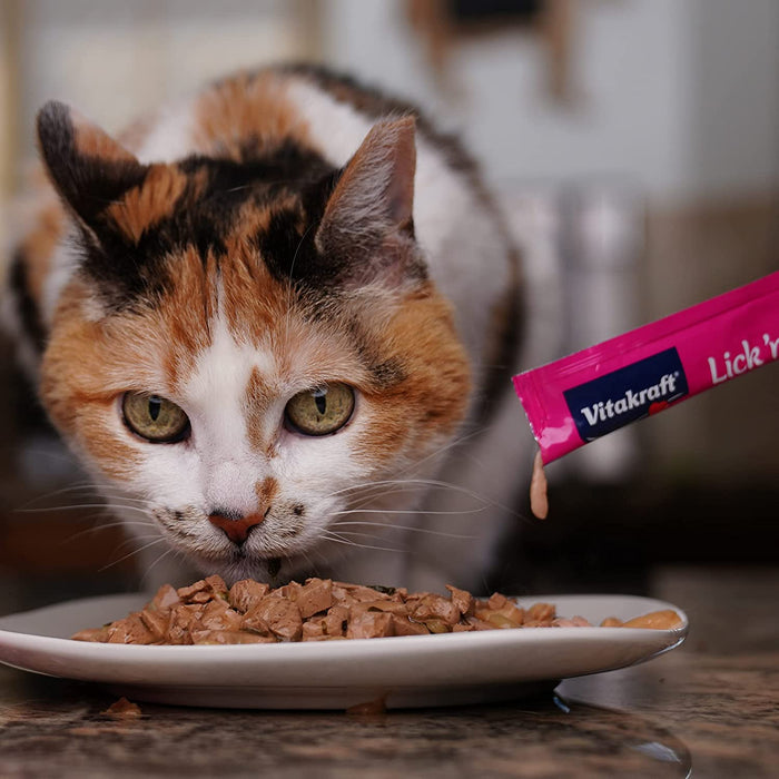 Lick 'N' Lap Creamy Cat Treat – Chicken – Great for Bonding – Low Calorie Interactive Wet Cat Treat - 20 Pack
